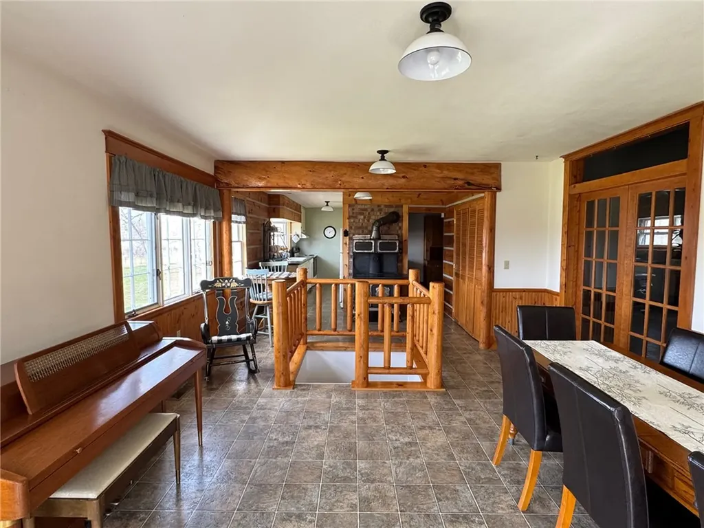 2822 S 35th Road Pompeys Pillar MT 59064
