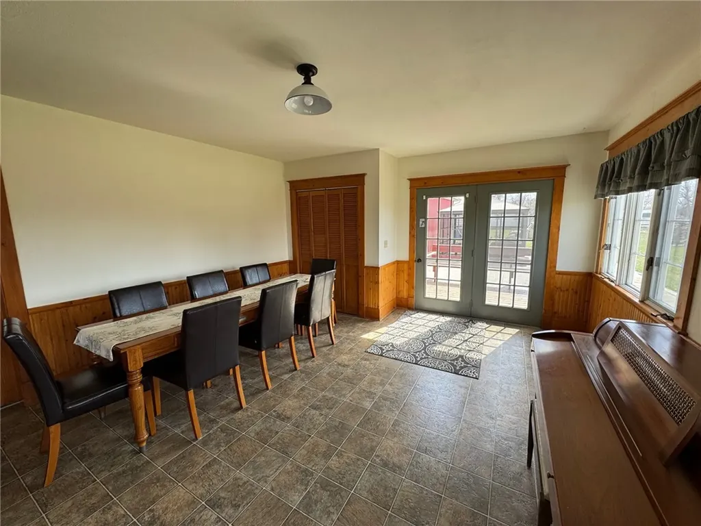 2822 S 35th Road Pompeys Pillar MT 59064
