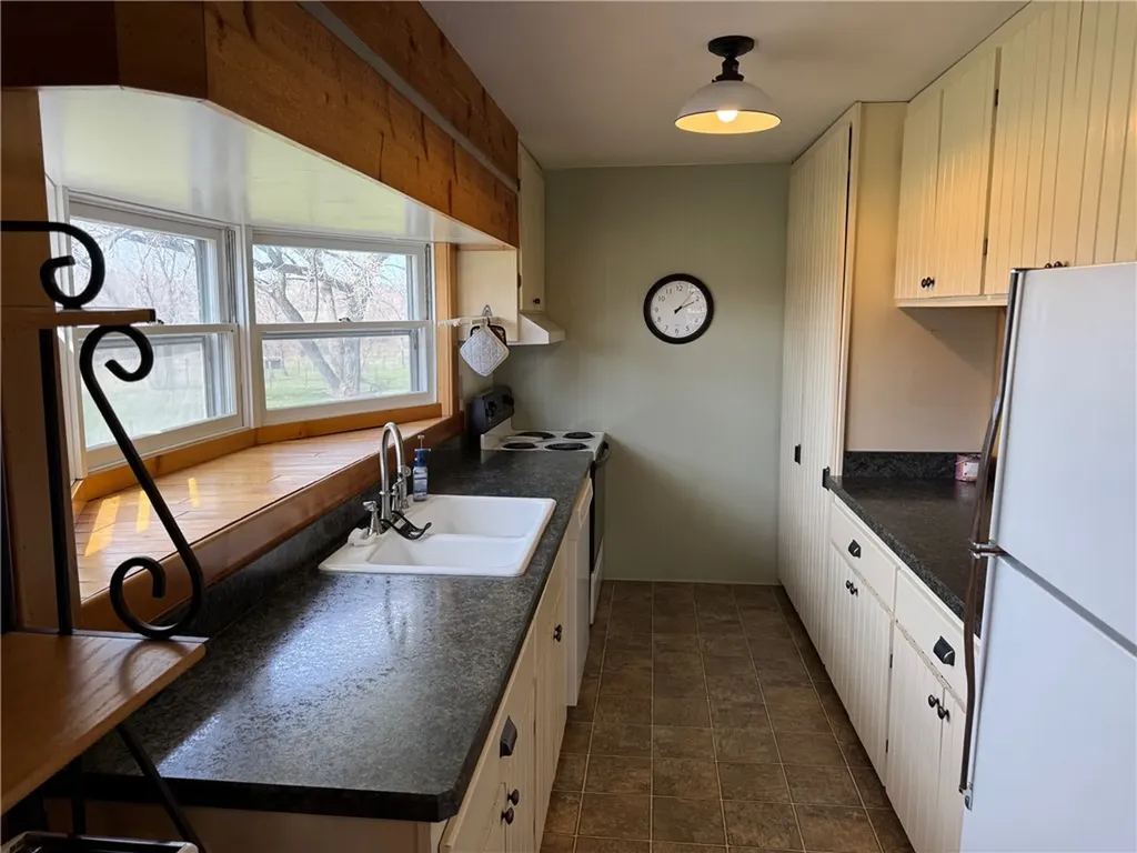 2822 S 35th Road Pompeys Pillar MT 59064