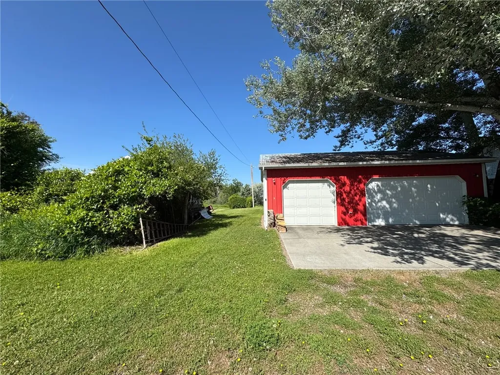 2822 S 35th Road Pompeys Pillar MT 59064