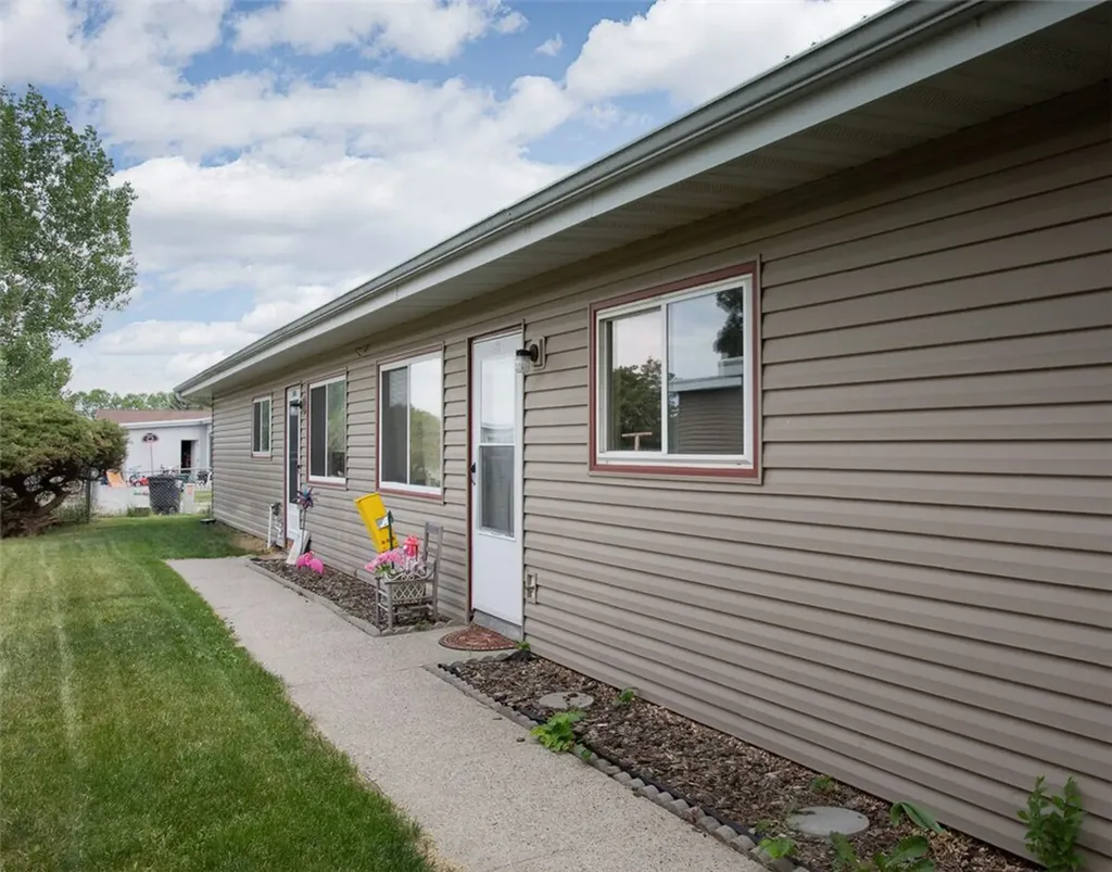 3406-3408 Gallatin Place Billings MT 59102