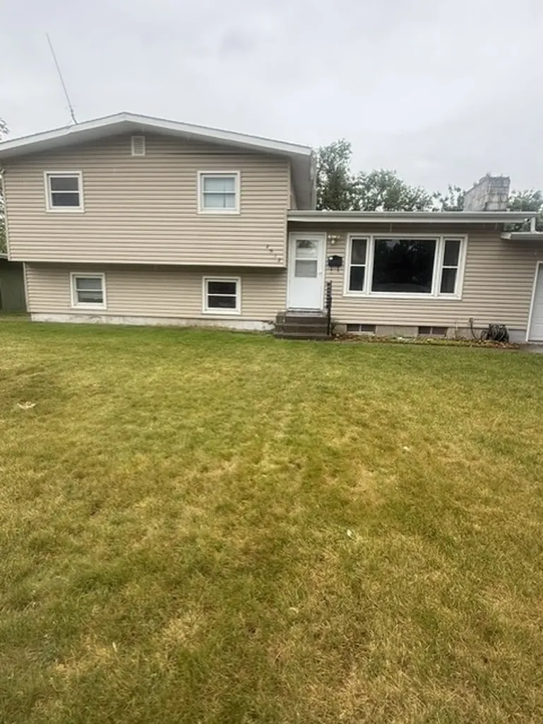 2562 Lillis Lane Billings MT 59102