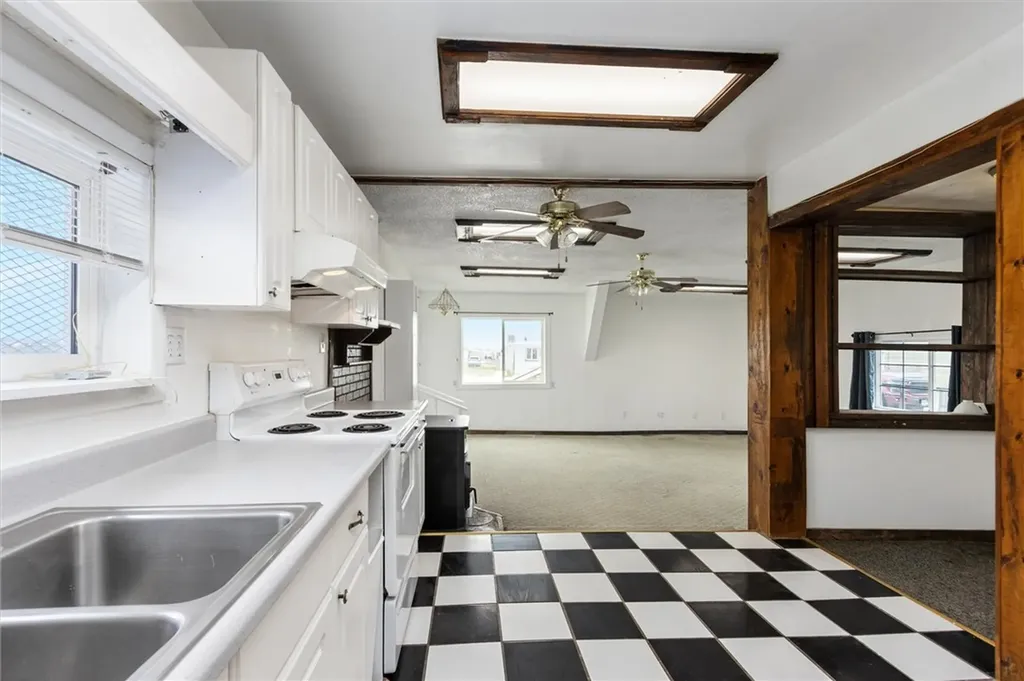 103 Grauberger Lane Acton MT 59002