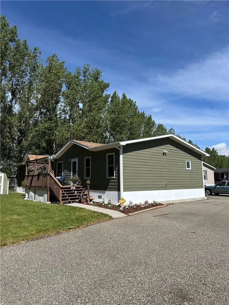 4 Attika Street N Billings MT 59105