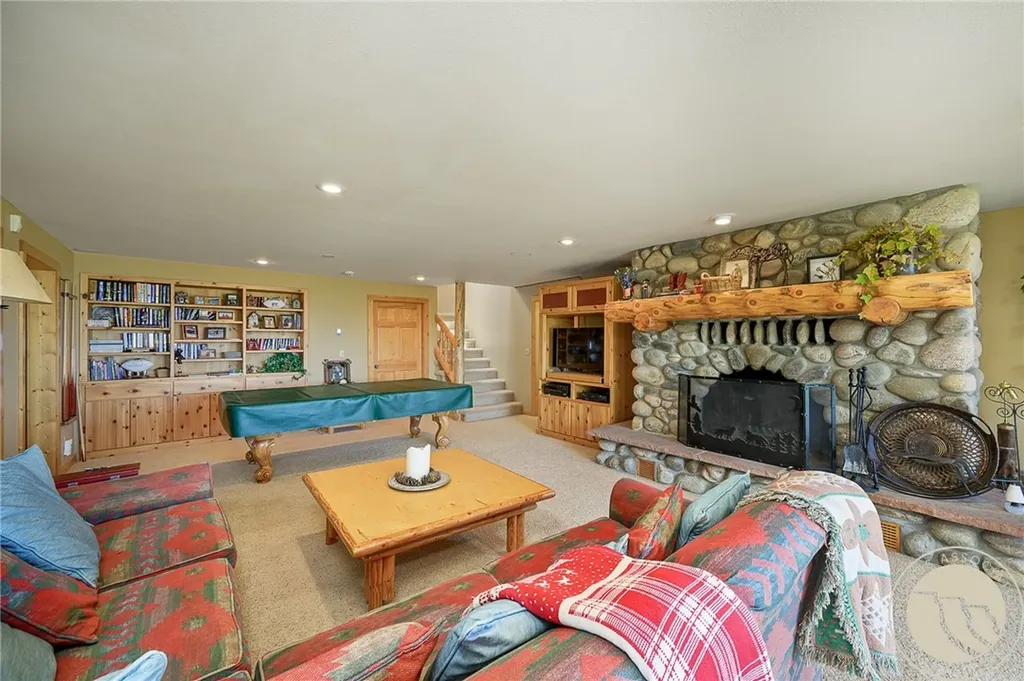 198 Meeteetse Trail Road Red Lodge MT 59068