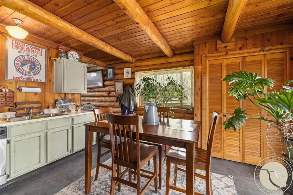 686 Highway 72 Belfry MT 59008