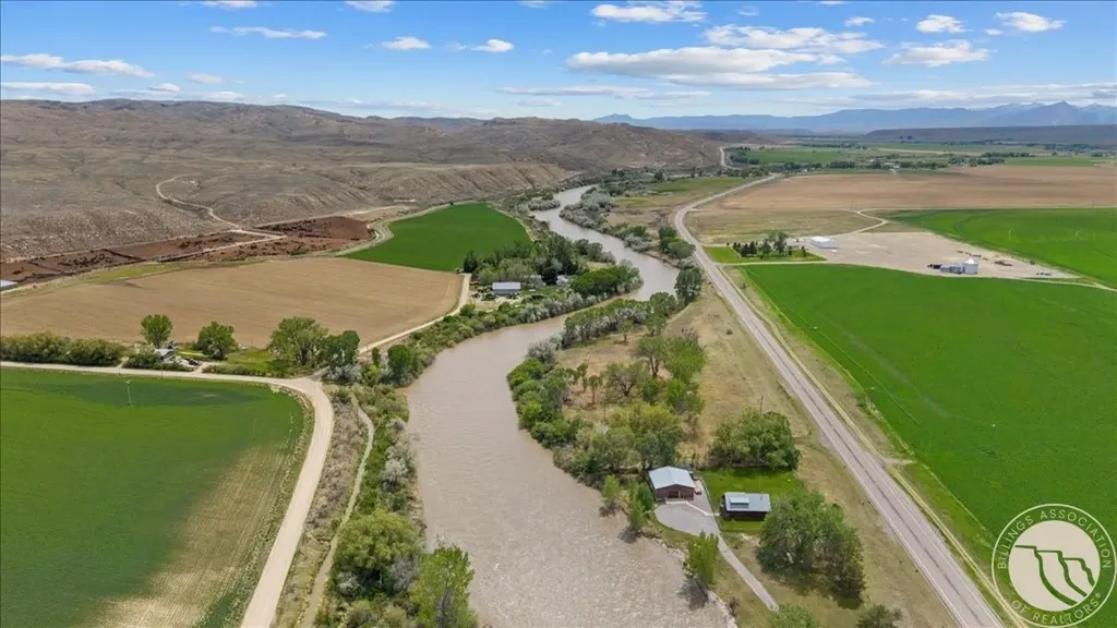686 Highway 72 Belfry MT 59008