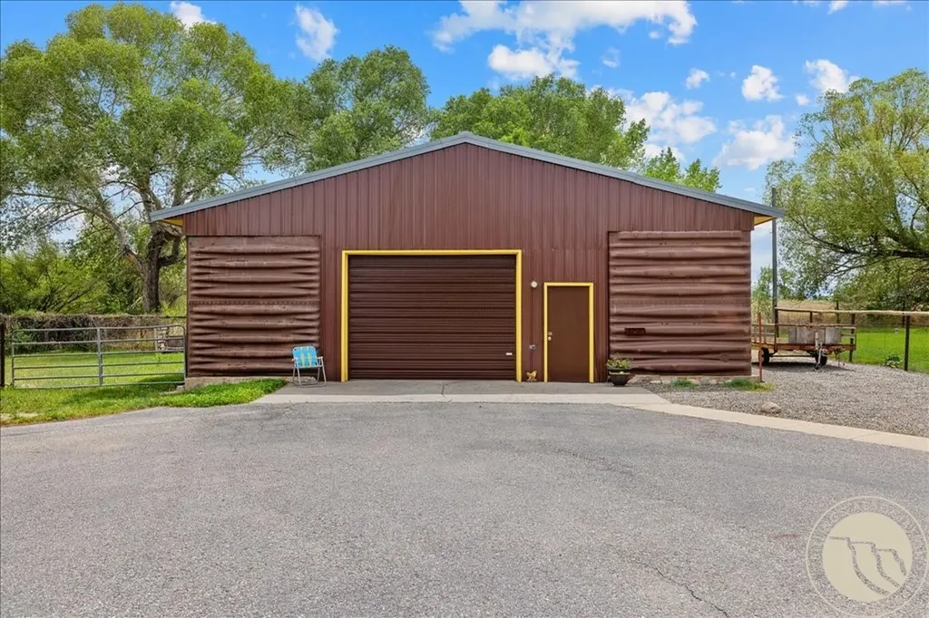 686 Highway 72 Belfry MT 59008