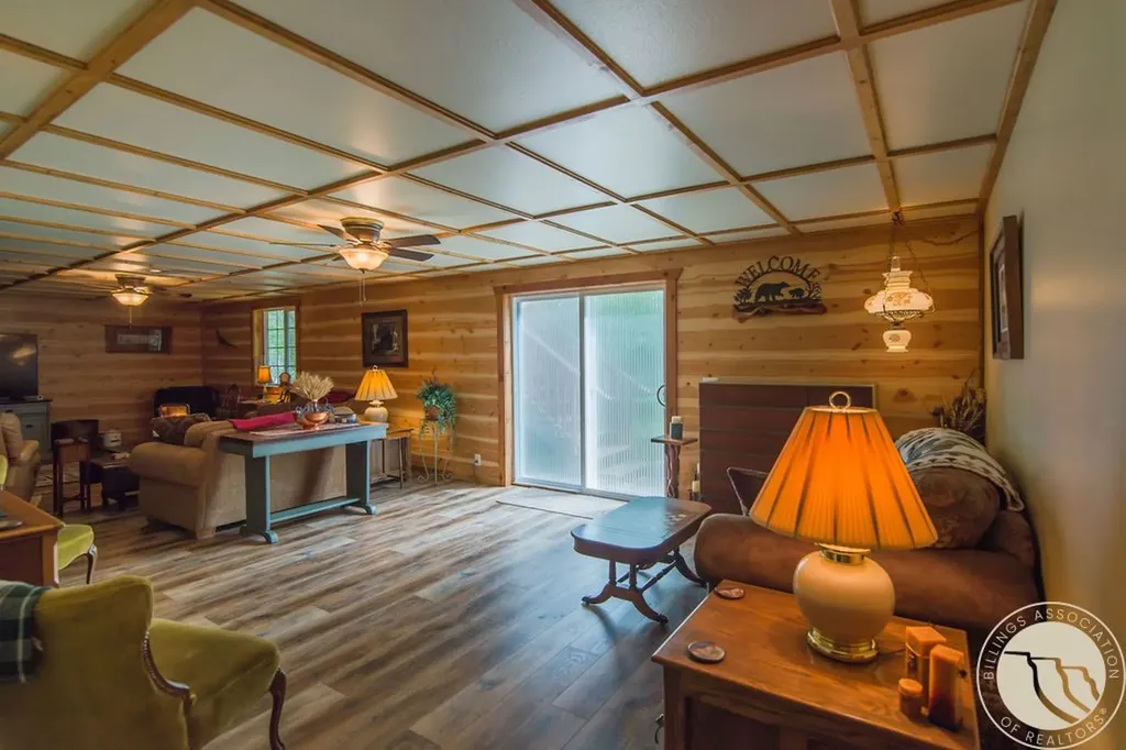 37 Powder River Lane Red Lodge MT 59068