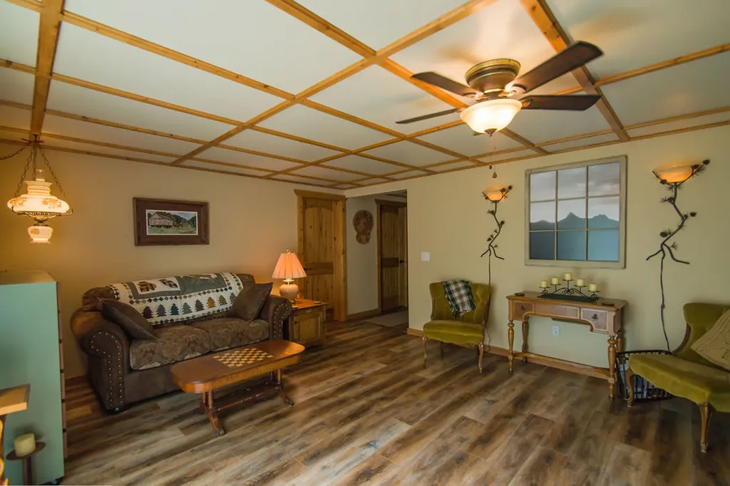 37 Powder River Lane Red Lodge MT 59068