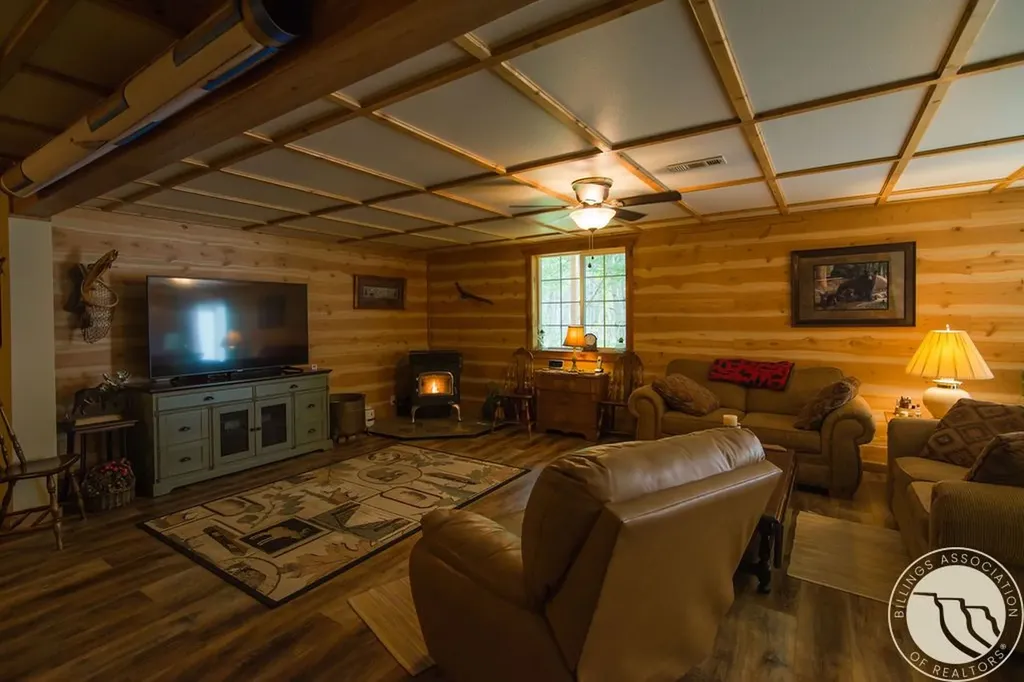 37 Powder River Lane Red Lodge MT 59068