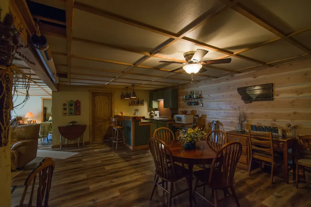 37 Powder River Lane Red Lodge MT 59068