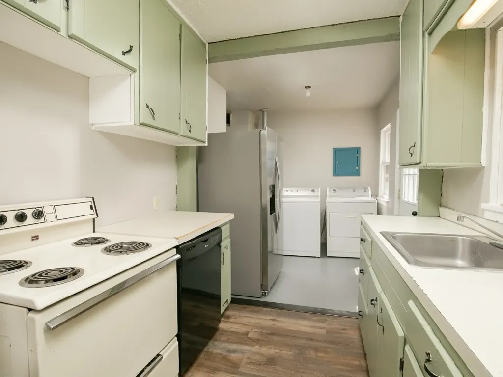 1326 Custer Avenue Billings MT 59102