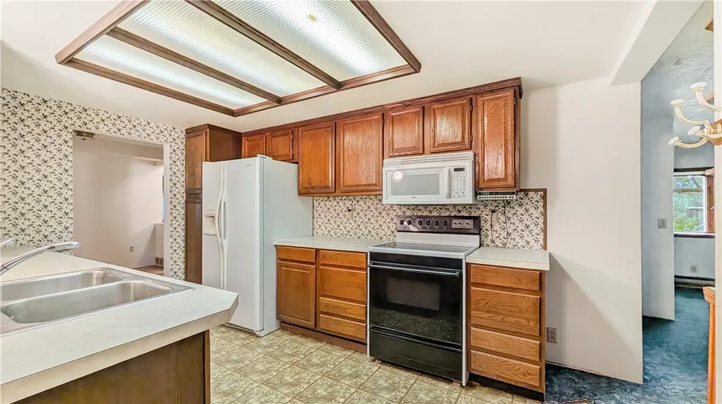 406 Main Street Froid MT 59226