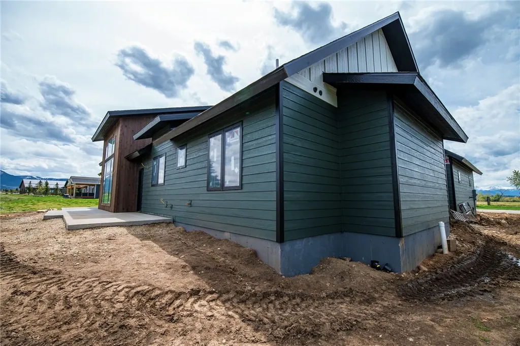 2710 Diamond C Trail Red Lodge MT 59068