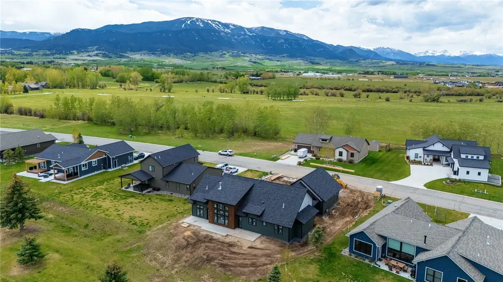 2710 Diamond C Trail Red Lodge MT 59068