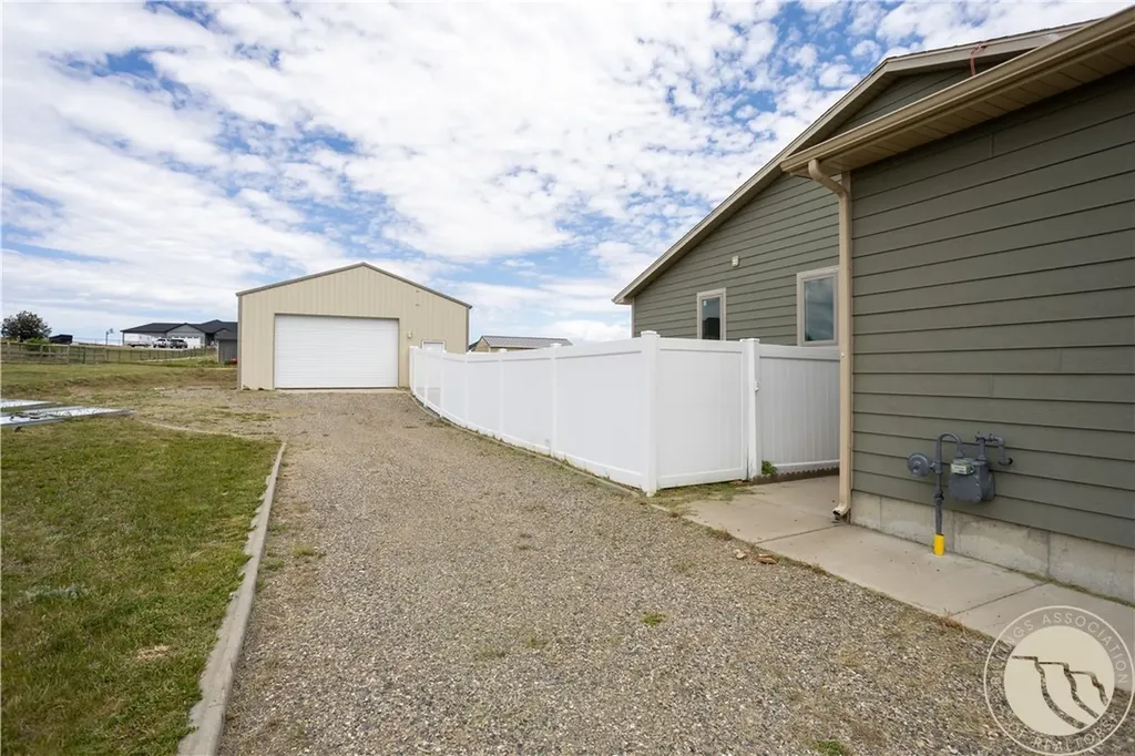 1713 Polo Lane Billings MT 59105