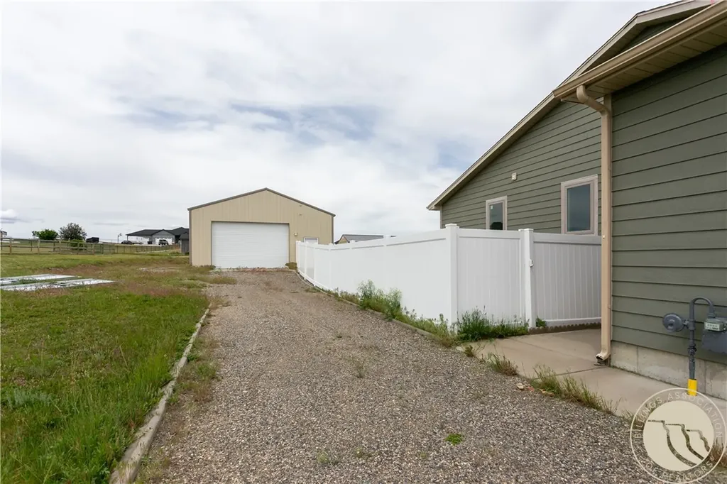 1713 Polo Lane Billings MT 59105