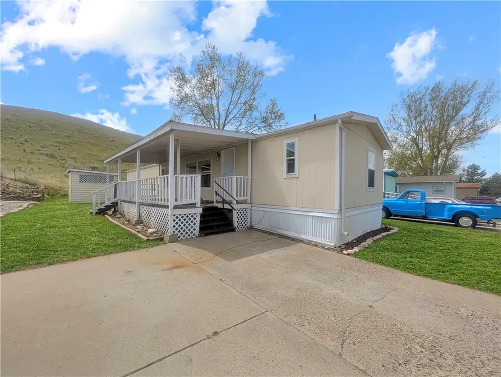 2224 Highway 87 E #206 Billings MT 59101