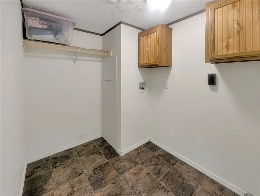 2224 Highway 87 E #206 Billings MT 59101