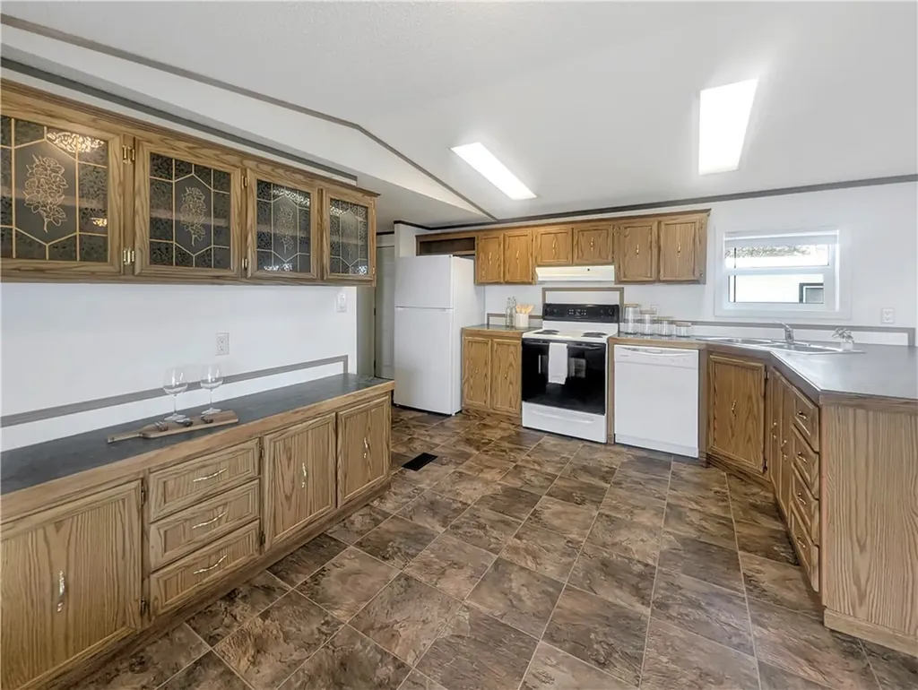 2224 Highway 87 E #206 Billings MT 59101