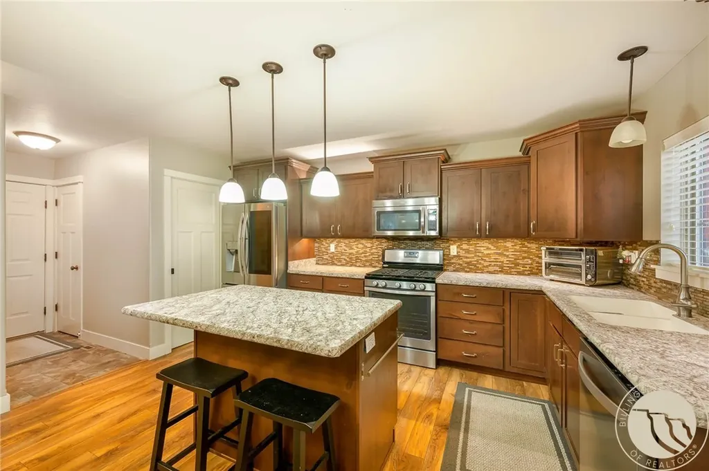 5717 Mountain Front Avenue Billings MT 59106