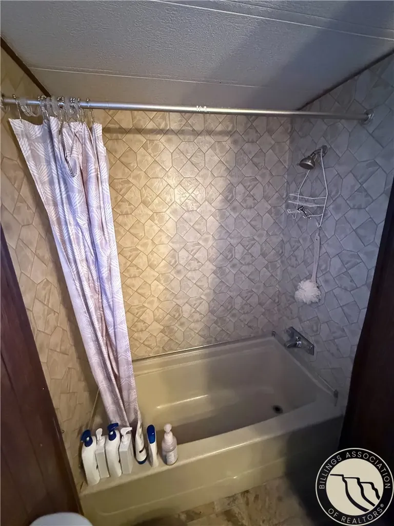 22 Willow Bend Drive Billings MT 59102