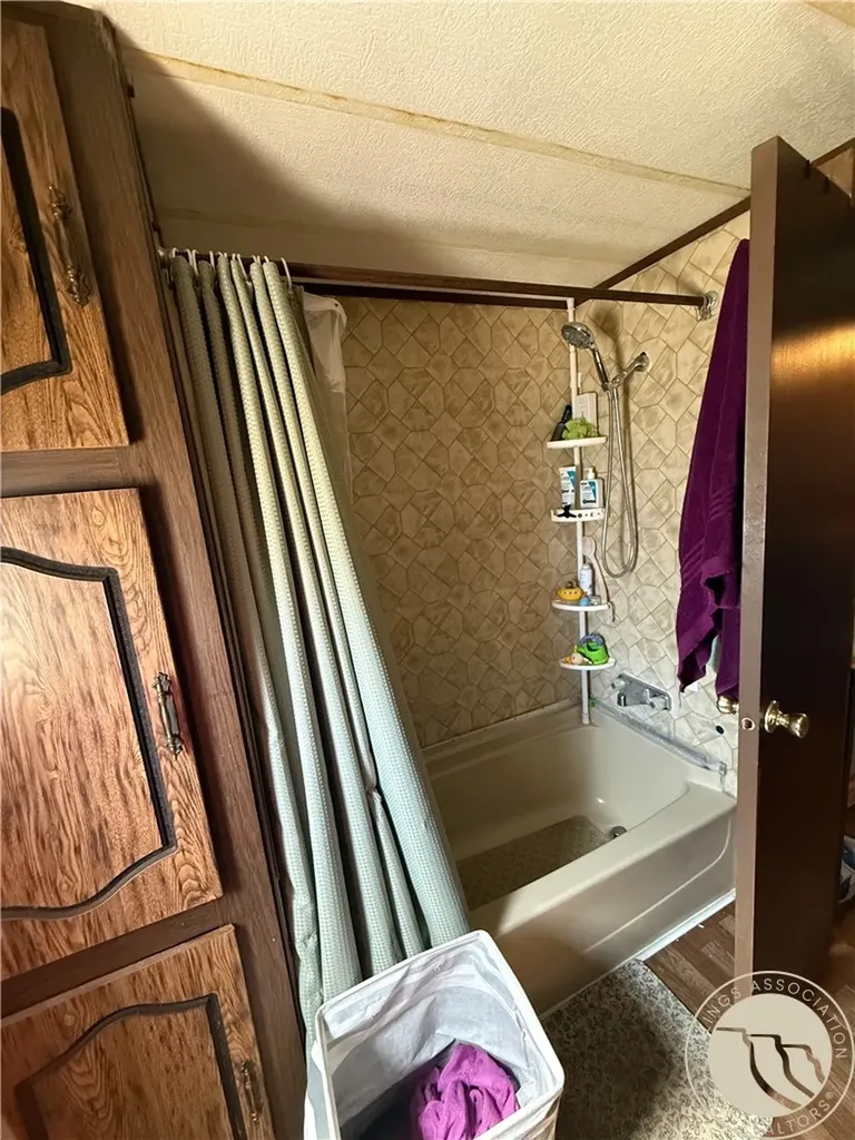 22 Willow Bend Drive Billings MT 59102