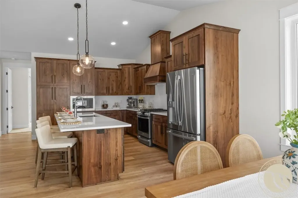 4613 Shining Light Lane Billings MT 59106