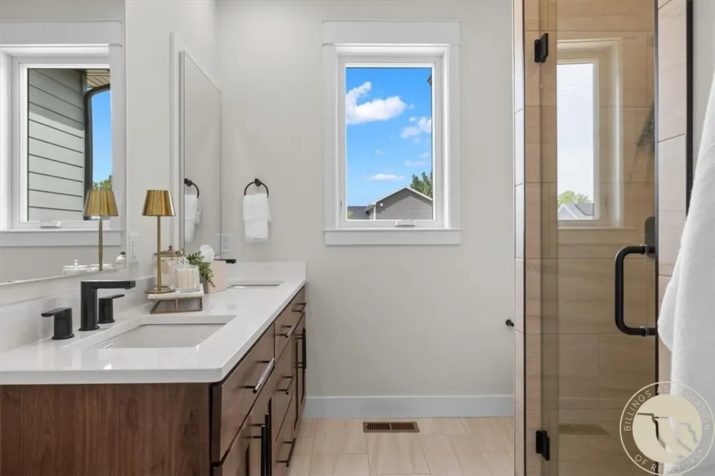 4613 Shining Light Lane Billings MT 59106