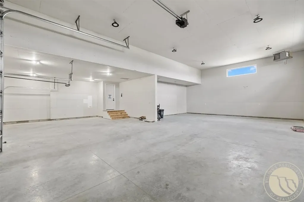 4613 Shining Light Lane Billings MT 59106
