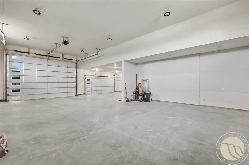 4613 Shining Light Lane Billings MT 59106