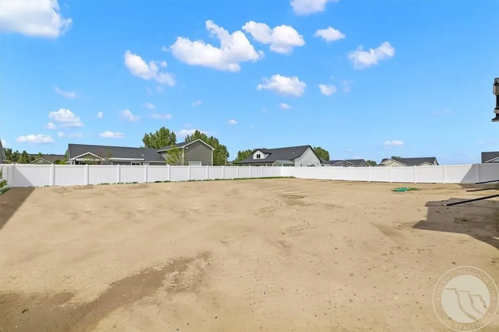 4613 Shining Light Lane Billings MT 59106