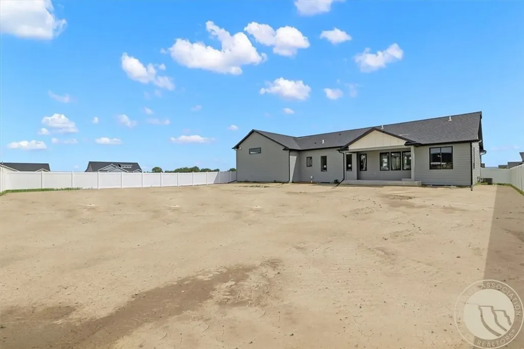 4613 Shining Light Lane Billings MT 59106