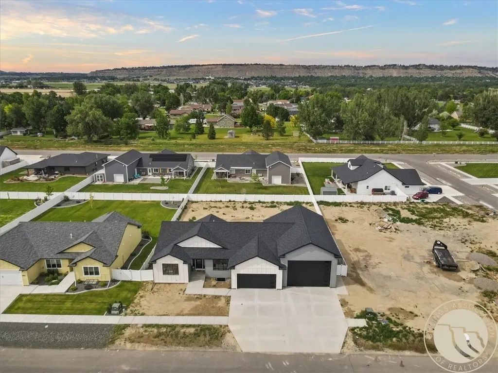 4613 Shining Light Lane Billings MT 59106
