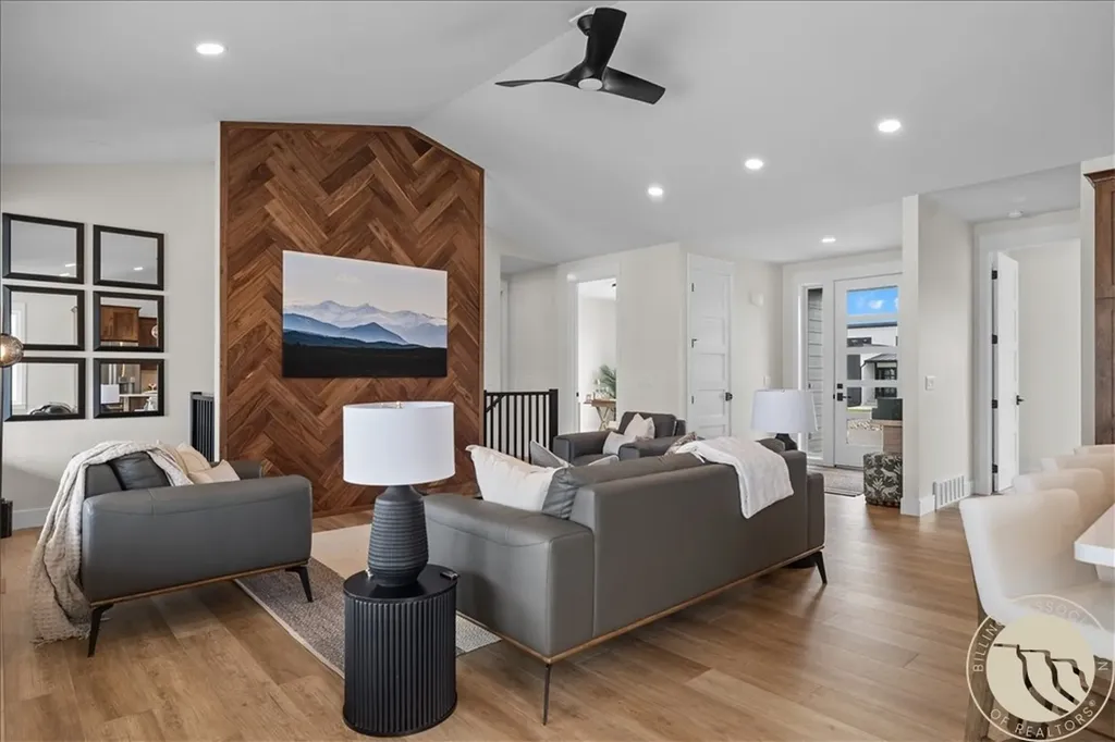 4613 Shining Light Lane Billings MT 59106