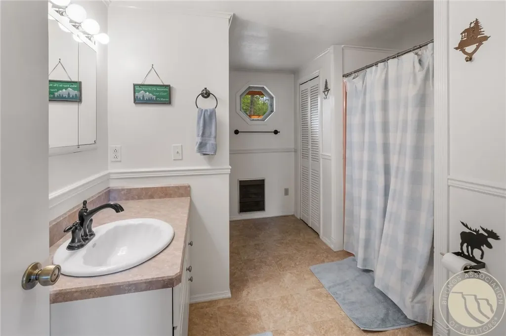 125 Golden Bear Lane Other MT 59453