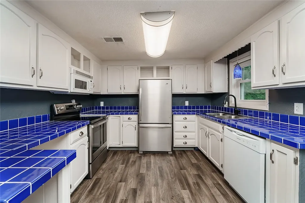 2723 Poly Drive Billings MT 59102