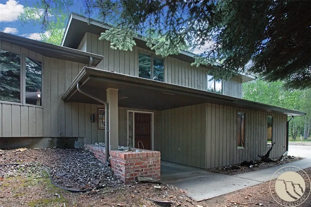940 Park Avenue S Red Lodge MT 59068