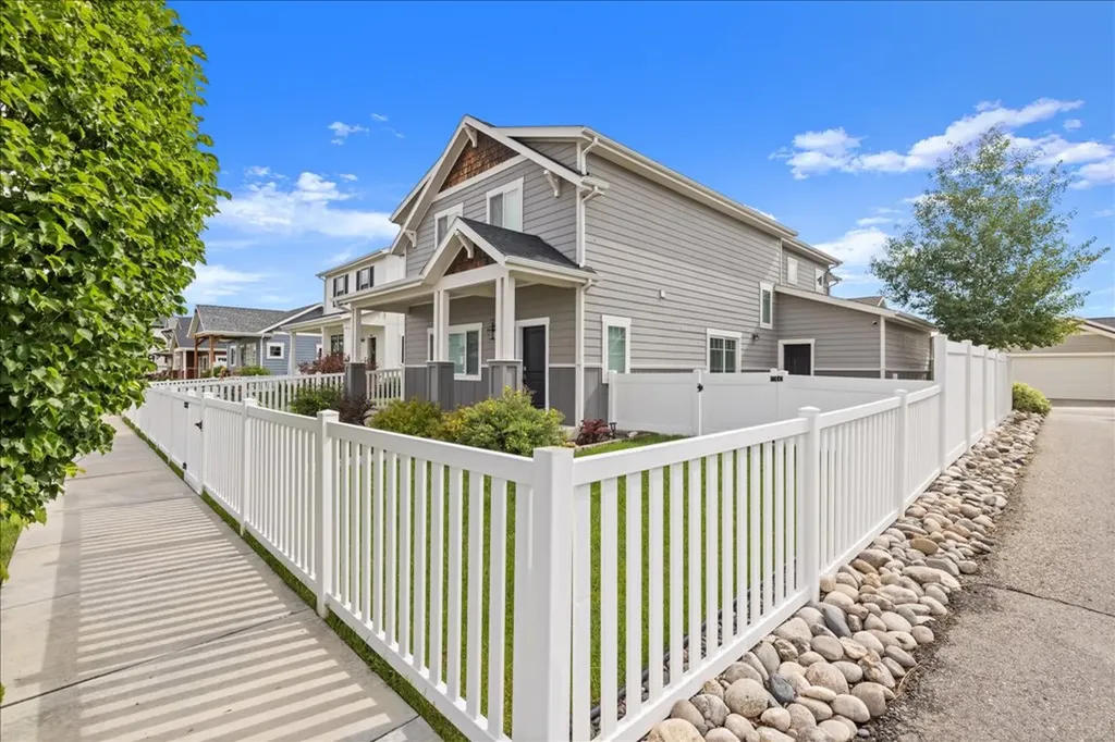 1821 Island View Drive Billings MT 59101