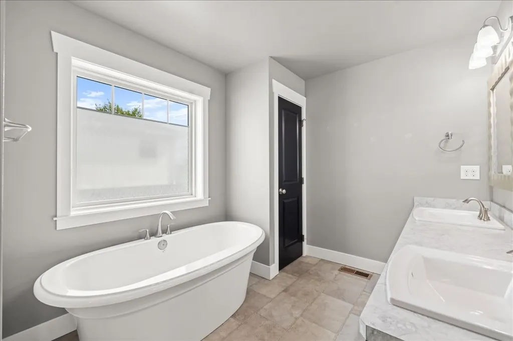 1821 Island View Drive Billings MT 59101
