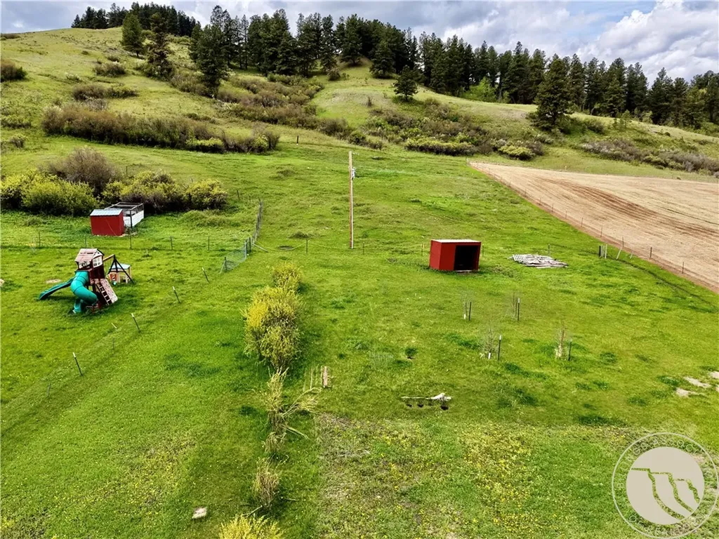 138 Railroad Lane Lewistown MT 59457