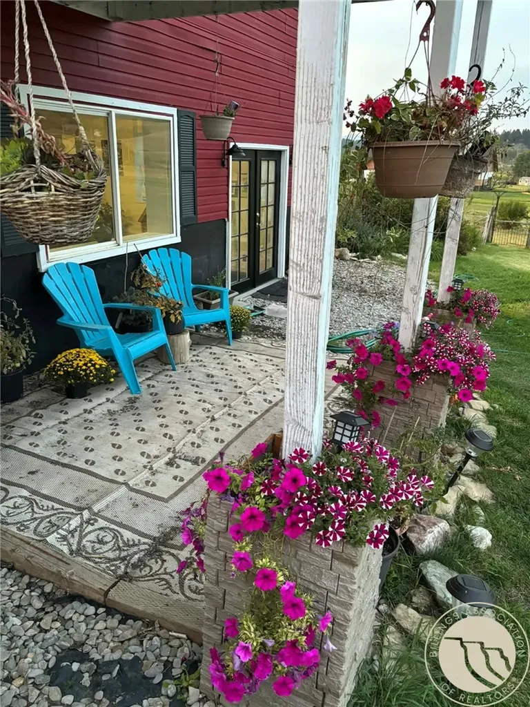 138 Railroad Lane Lewistown MT 59457