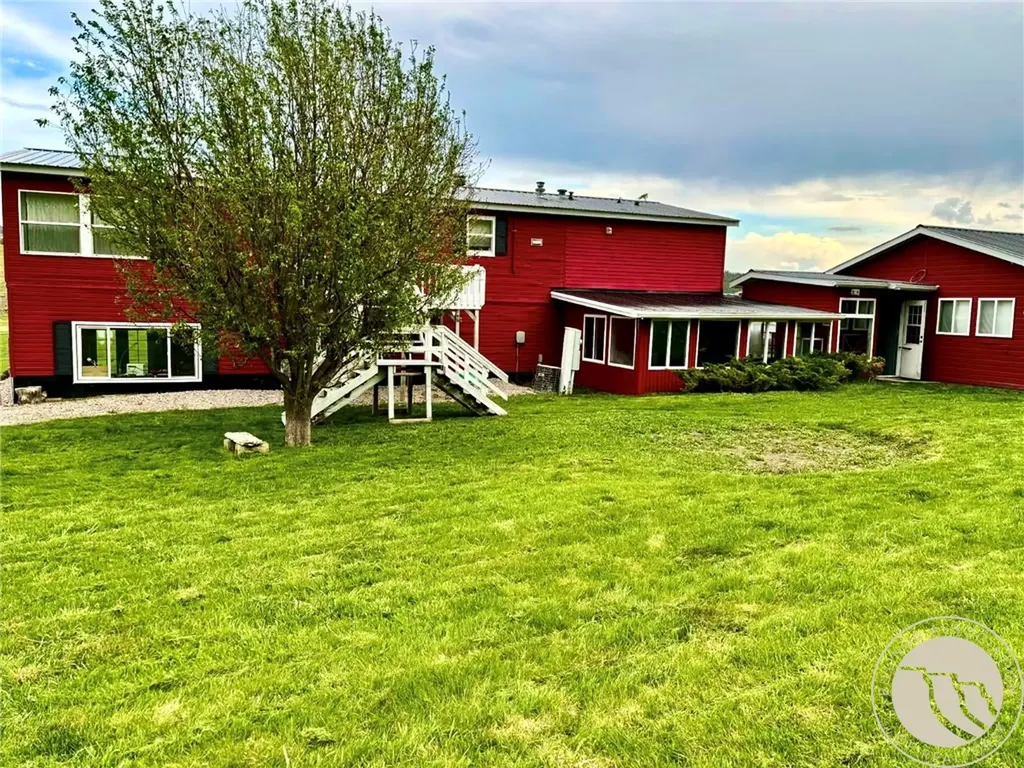 138 Railroad Lane Lewistown MT 59457