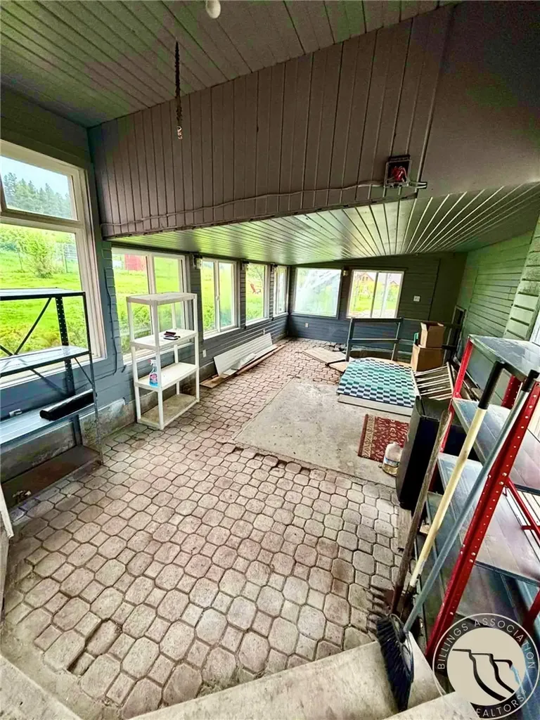 138 Railroad Lane Lewistown MT 59457
