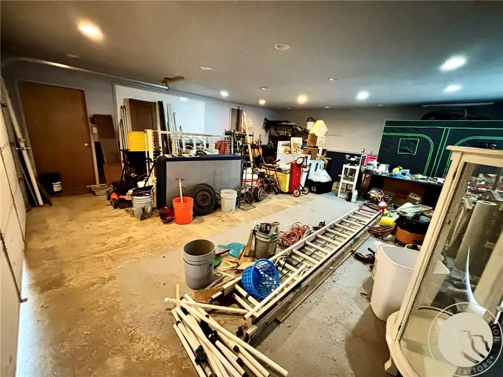 138 Railroad Lane Lewistown MT 59457