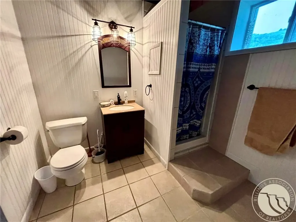 138 Railroad Lane Lewistown MT 59457