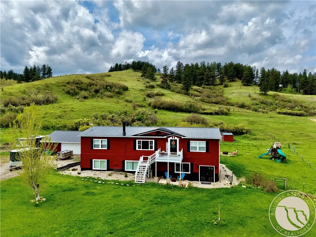 138 Railroad Lane Lewistown MT 59457