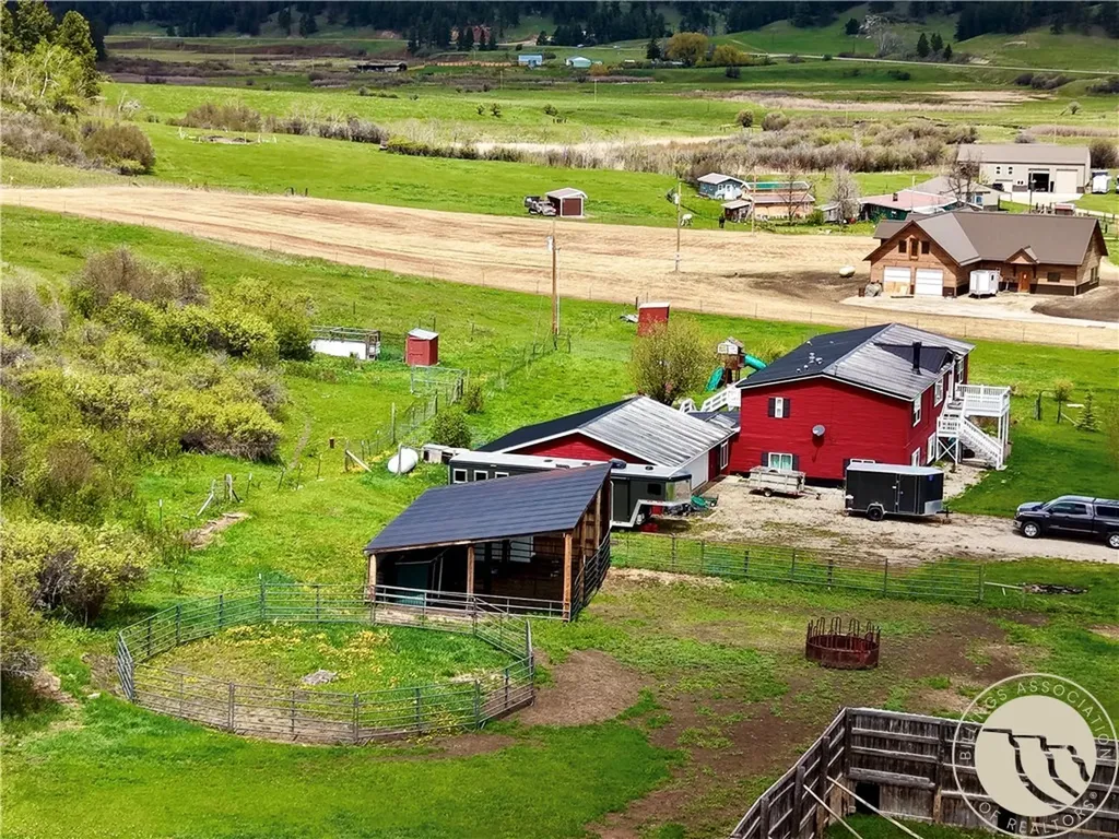 138 Railroad Lane Lewistown MT 59457