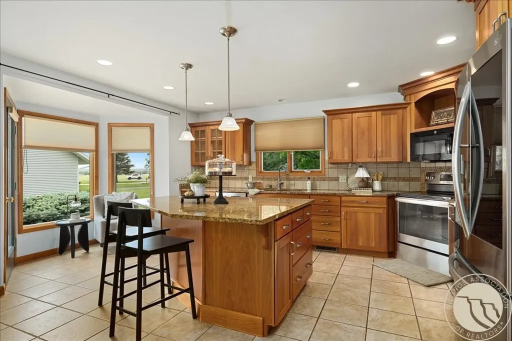 4690 Harvest Lane Billings MT 59106
